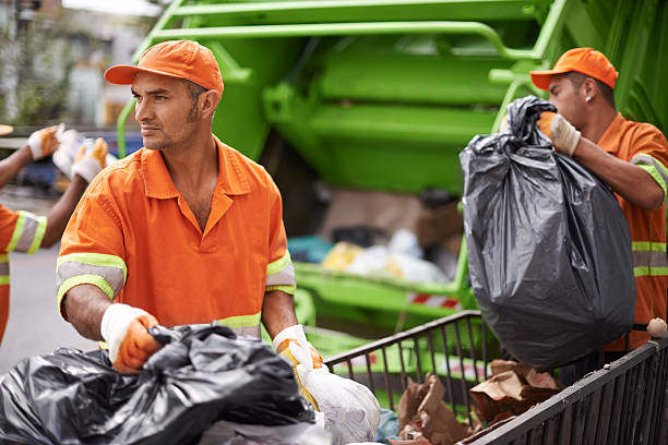 Best Estate Cleanout Services  in Ttapoisett Center, MA